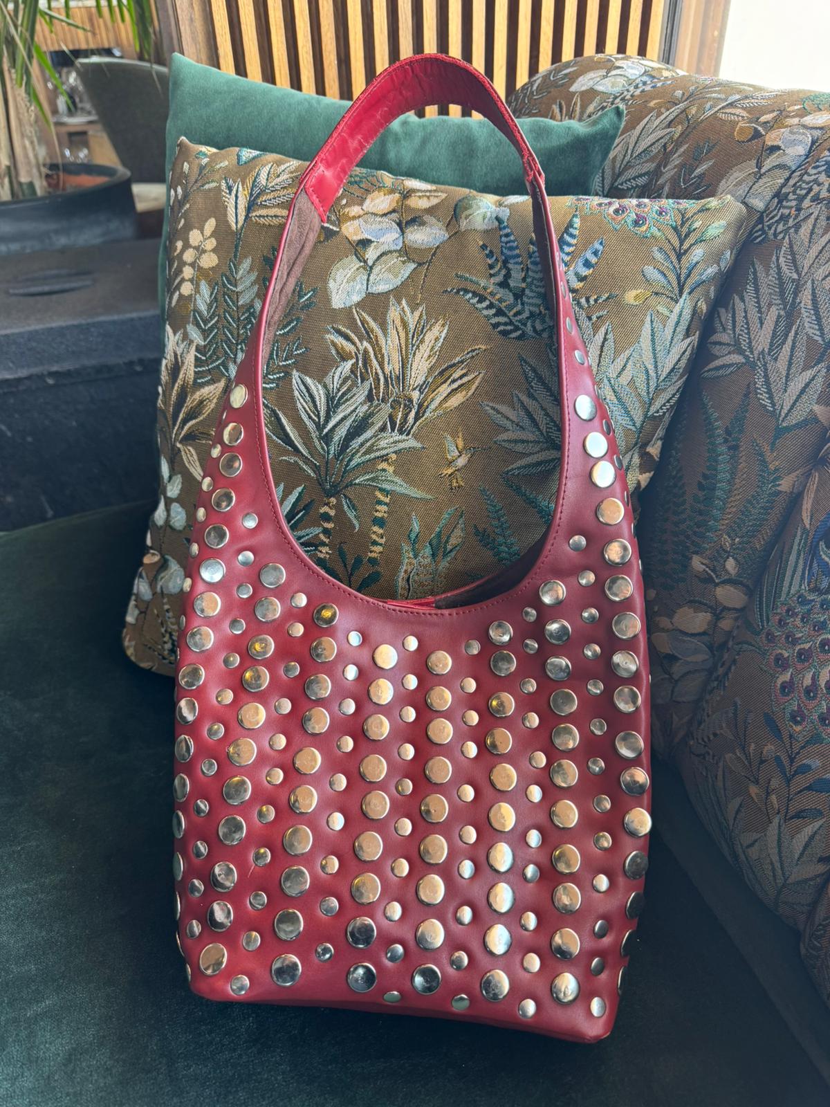IONA Cuir - Le sac audacieux